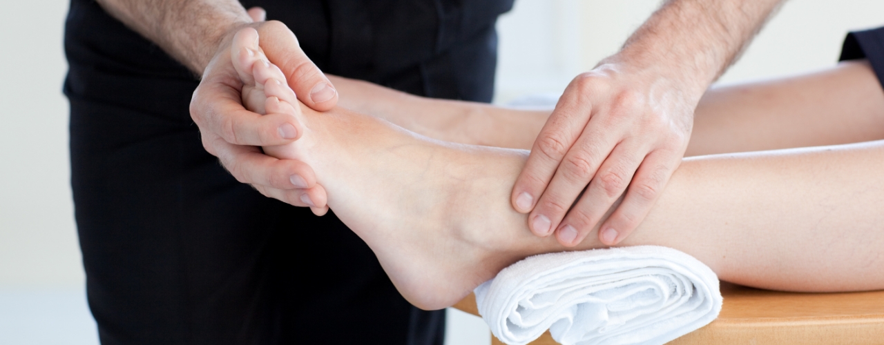ankle-pain-relief-amplify-physical-therapy-and-wellness-bolingbrook-il