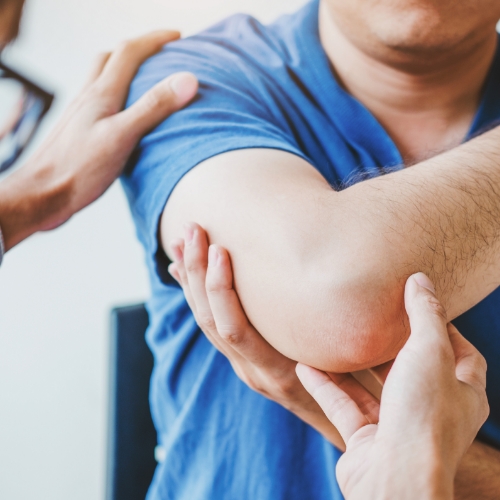 elbow-pain-relief-Amplify-Physical-Therapy-and-Wellness-Bolingbrook-IL